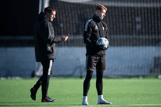 assisterande tränare Kenneth Gustafsson  och Julius