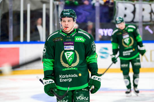Färjestads Oscar Lawner deppar
