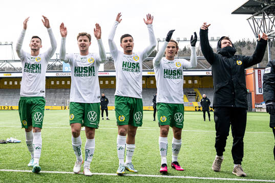 Hammarbys spelare tackar supportrarna