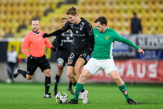 Halmstads Erik Ahlstrand och Emirhan Gecer Jesper Manns