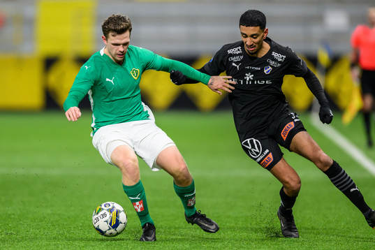 Jönköpings Södras Jesper Manns och Halmstads Amir