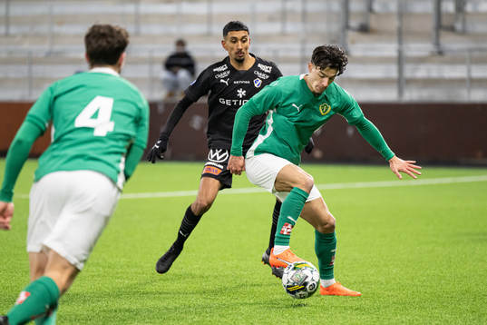 Halmstads Amir Al-Ammari och Jönköpings Södras Flamur