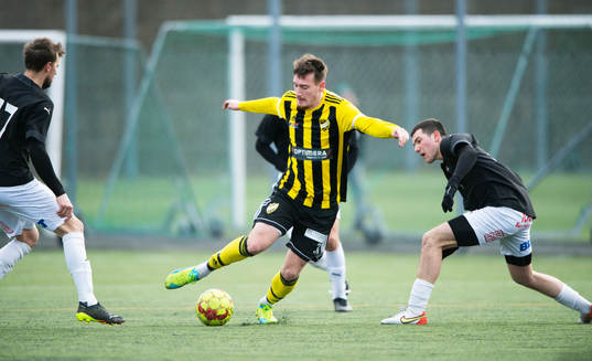 IFK Hässleholms Erjon Rama i träningsmatchen mellan IFK