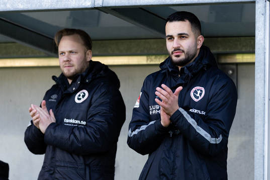 Örebros assisterande tränare Rafi Isak innan
