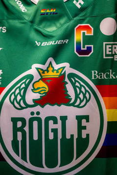 Rögles Anton Bengtsson pride tröja