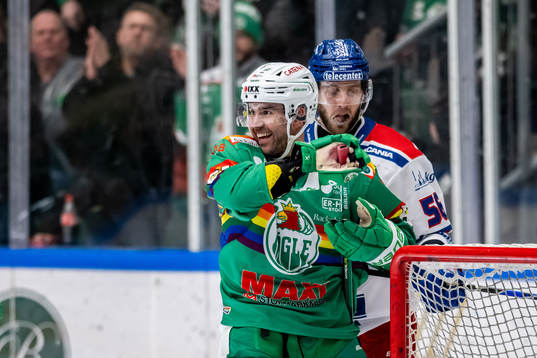 Rögles Ludvig Larsson jublar