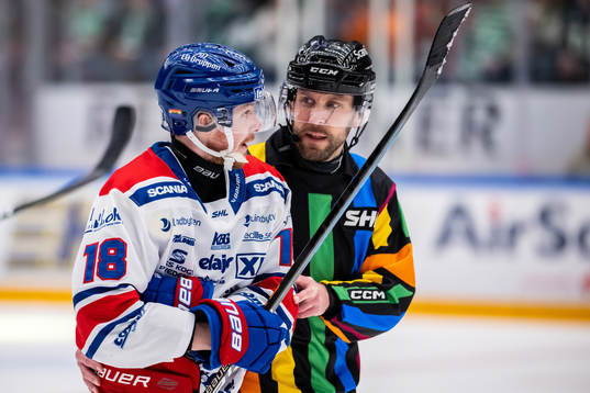Oskarshamns Niclas Burström i duskution med Domare Marcus