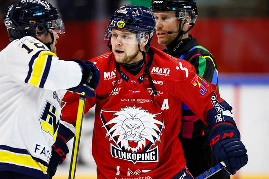 Linköpings Jesper Pettersson reagerar