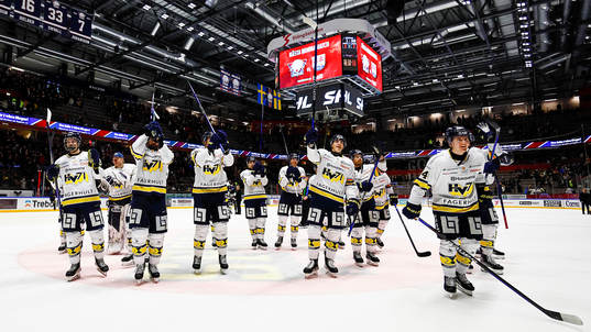 HV71s spelare jublar