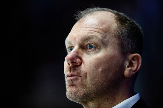 HV71s tränare Johan Lindbom