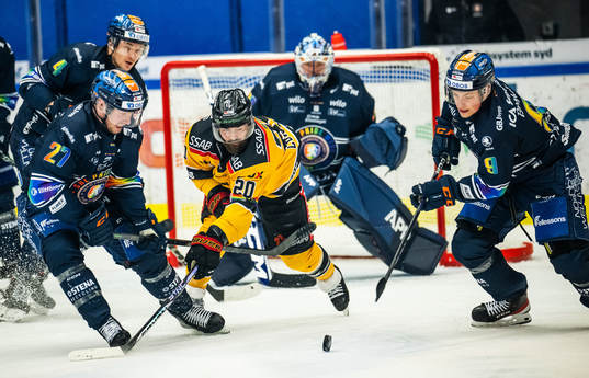Växjös Martin Lundberg och Victor Stjernborg mot Luleås