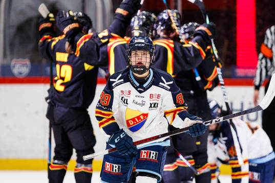 Djurgårdens Nicole Hall deppar