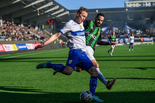 IFK Göteborgs Sebastian Ohlsson och GAISs Mervan Celik