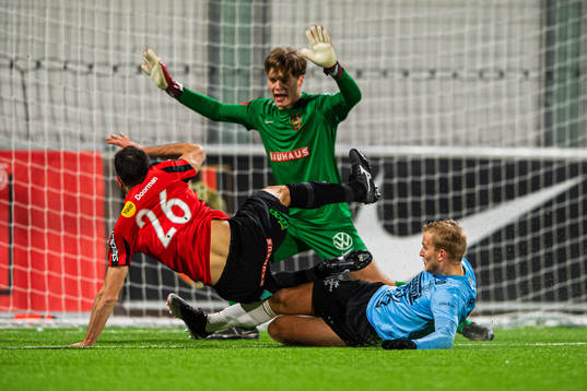 Landskronas Johan Rapp och Brommapojkarnas André Calisir