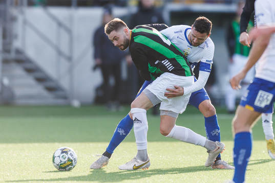 GAISs Axel Noren och IFK Göteborgs Marcus Berg
