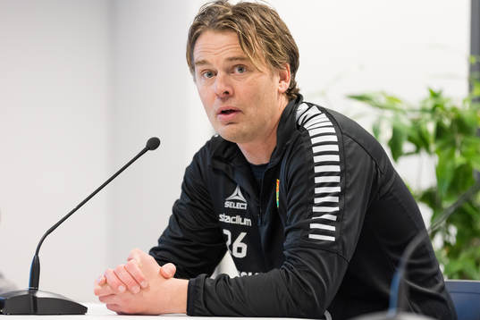 GAIS huvudtränare Fredrik Holmberg på presskonferensen