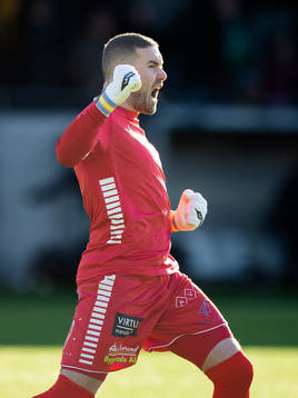 GAIS målvakt Mergim Krasniqi jublar