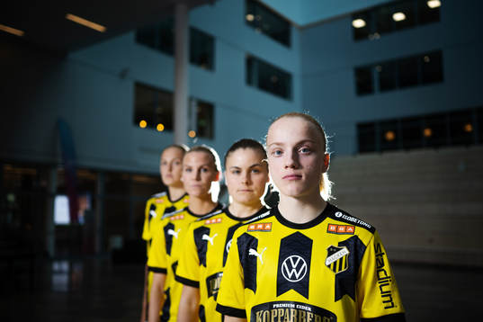 Elma Junttila Nelhage, Josefin Rybrink, Hanna Wijk och Anna
