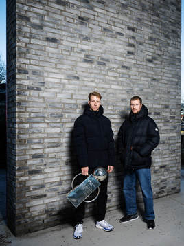 Samuel Gustafson och Simon Gustafson med Lennart Johanssons