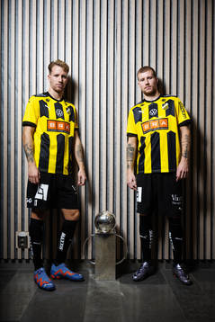 Samuel Gustafson och Simon Gustafson med Lennart Johanssons