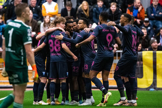 Malmö FFs spelare jublar