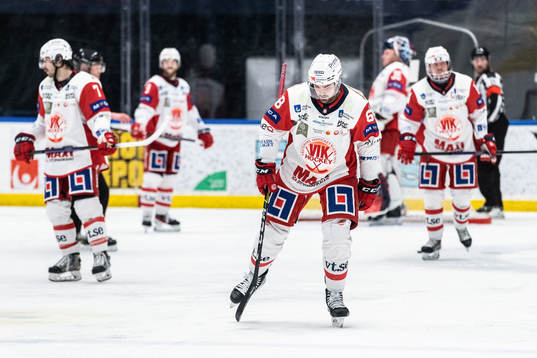 Västerviks Joakim Hagelin deppar med lagkamrater