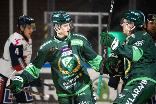 Färjestads Lucas Forsell jublar med Joakim Nygård