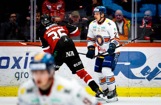 Örebros Emil Larsson och Växjös Brian Cooper