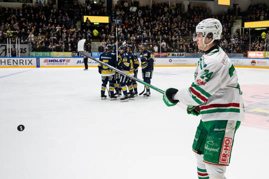 HV71s André Petersson, Victor Sjöholm, Emil Andrae och