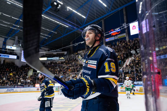 HV71s Sam Vigneault