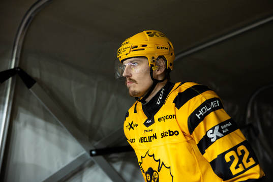 Skellefteås Jonathan Johnsson innan ishockeymatchen i SHL