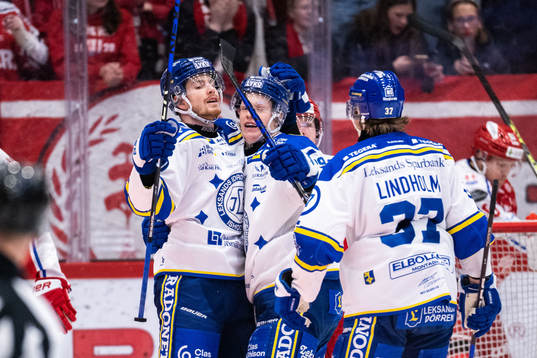 Leksands Peter Cehlarik jublar