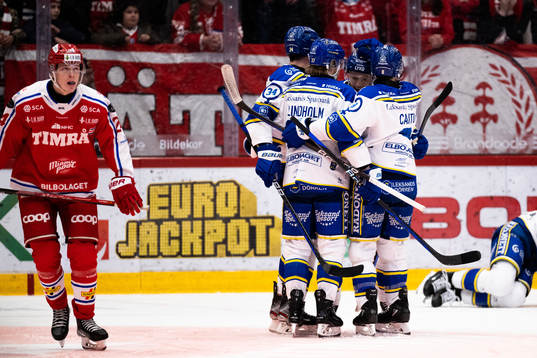 Leksands Peter Cehlarik jublar