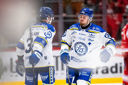 Leksands Lucas Elvenes har ont