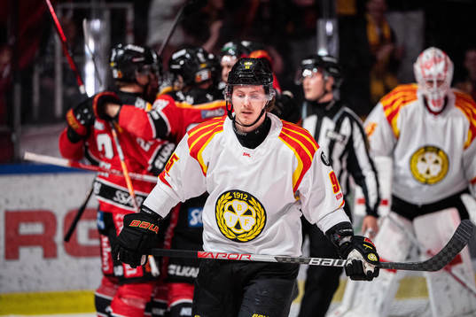 Brynäs Nick Olesen deppar