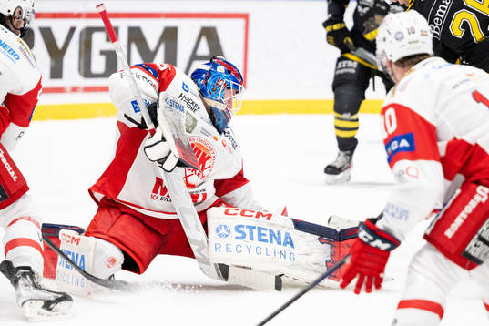 Västerviks målvakt Emil Kruse