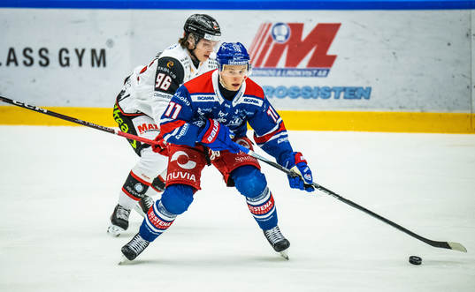 Malmö Redhawks Lukas Wernblom och Oskarshamns Antti Suomela
