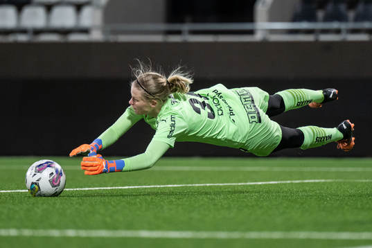 målvakt Kajsa Höglund Jansson