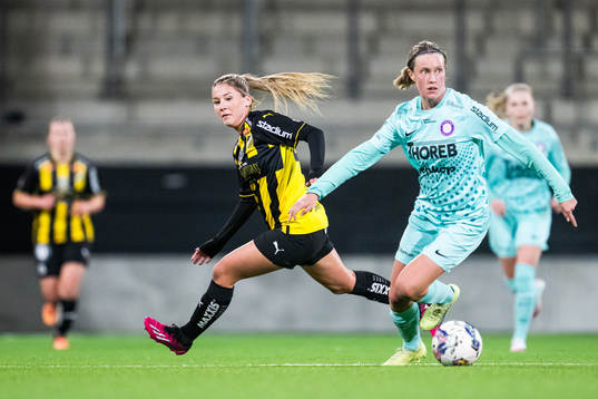 Häckens Novalie Jensen och Jitex Klara Svensson Senelius