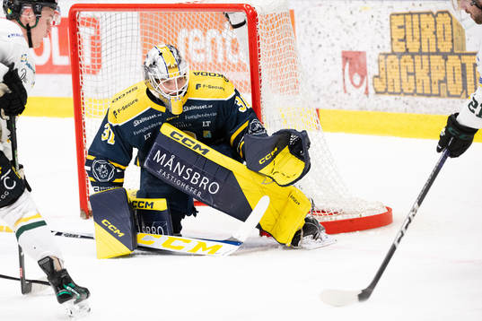 Södertäljes målvakt Nikita Talapila