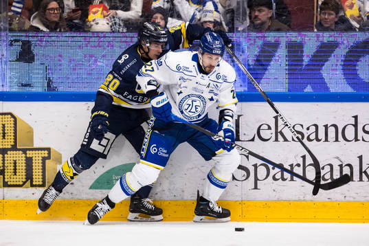 HV71s André Petersson och Leksands Marek Hrivik