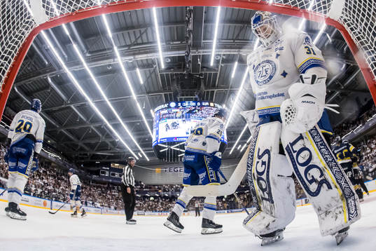 Leksands målvakt Kasimir Kaskisuo deppar