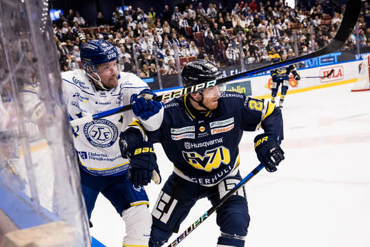 Leksands Jonas Ahnelöv och HV71s Joonas Nättinen
