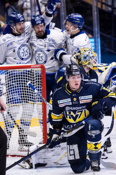 HV71s Andy Miele deppar