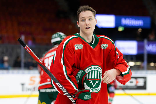 Frölundas Filip Hasa innan ishockeymatchen i SHL mellan