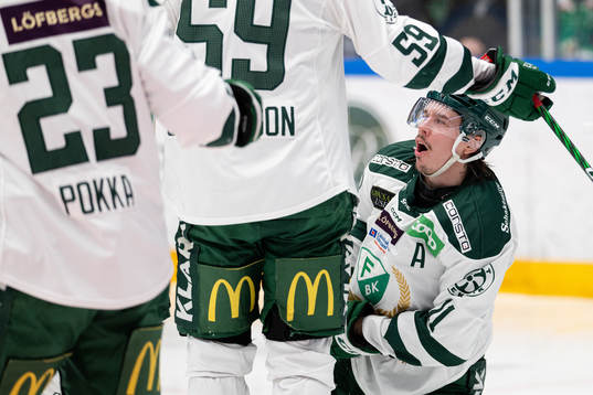 Färjestads Joakim Nygård jublar