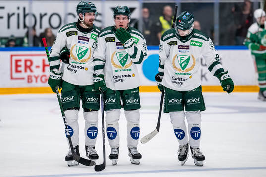 Färjestads Linus Johansson, Oscar Lawner och Lucas Forsell