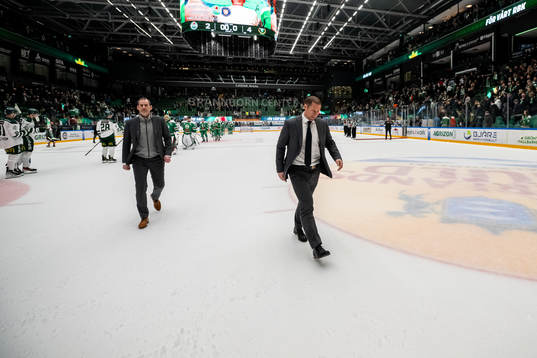 Rögles assisterande tränare Janne Larsson och tränare