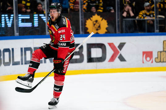 Luleås Brendan Shinnimin jublar
