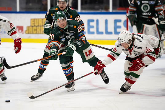 Kristianstads Pontus Netterberg och Moras Anton Heikkinen